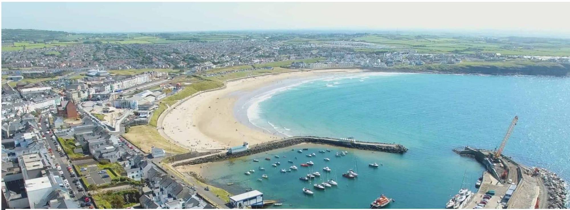 Appartement 1 Dunluce Park - Portrush By The Sea Extérieur photo